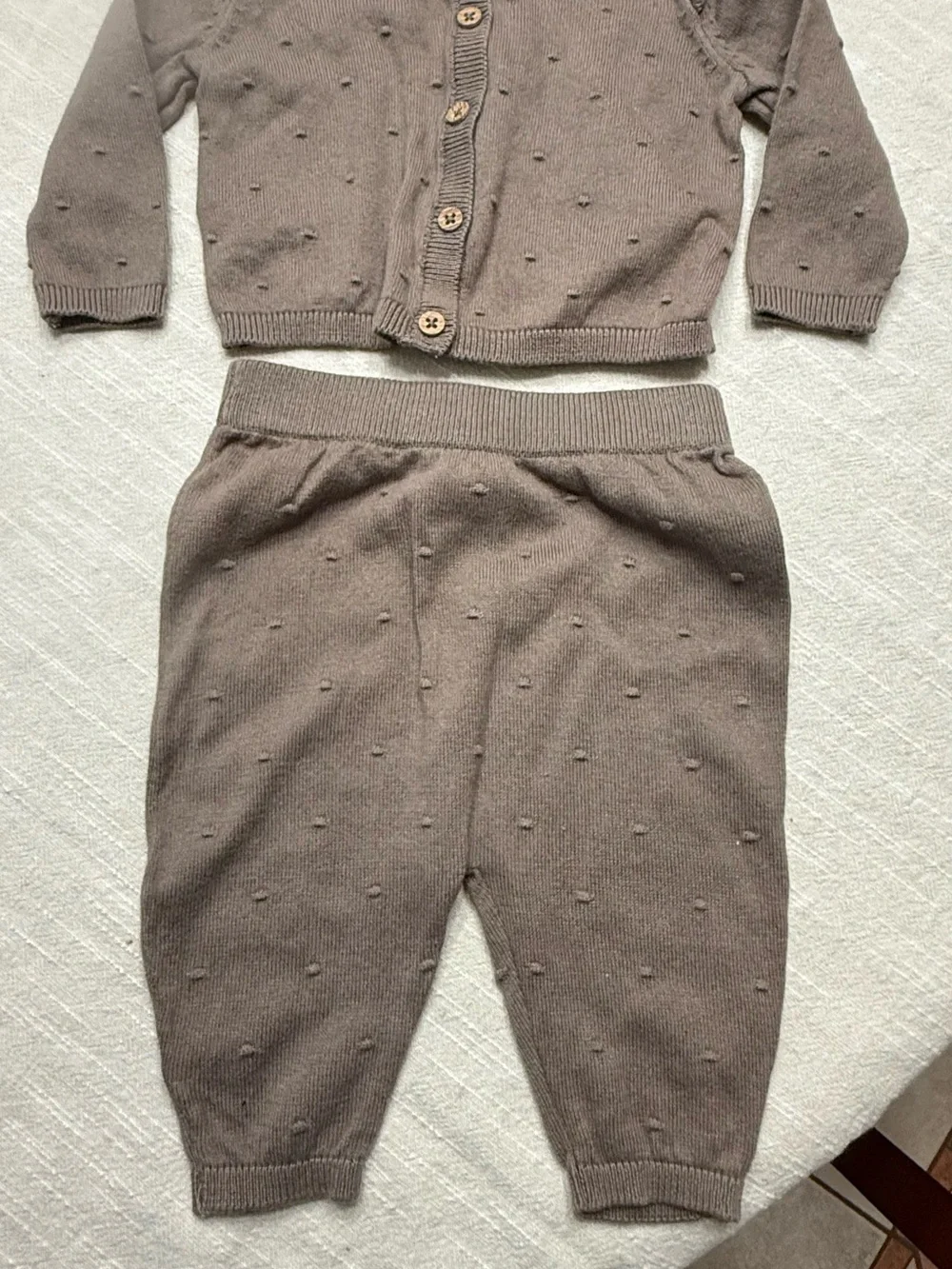 3-6 month girl outfit sets.  5 different outfits